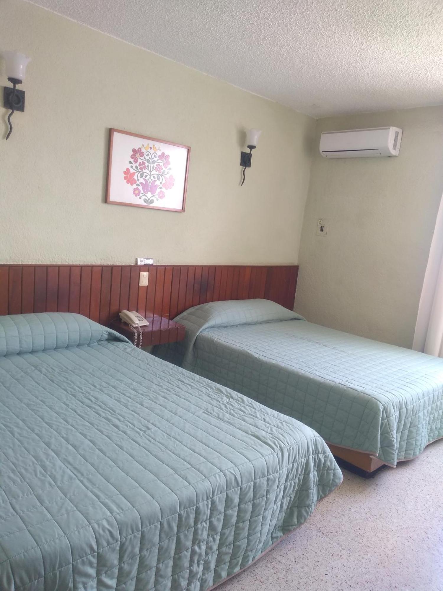 Hotel Batab Cancún Kültér fotó